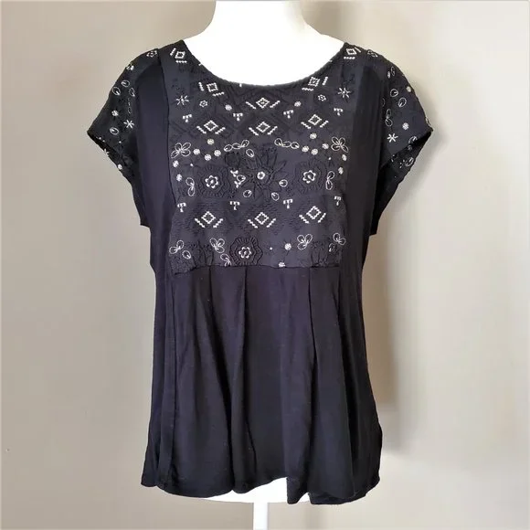 Anthropologie Akemi + Kin Arcana Embroidered Black Top XS - Picture 6 of 16